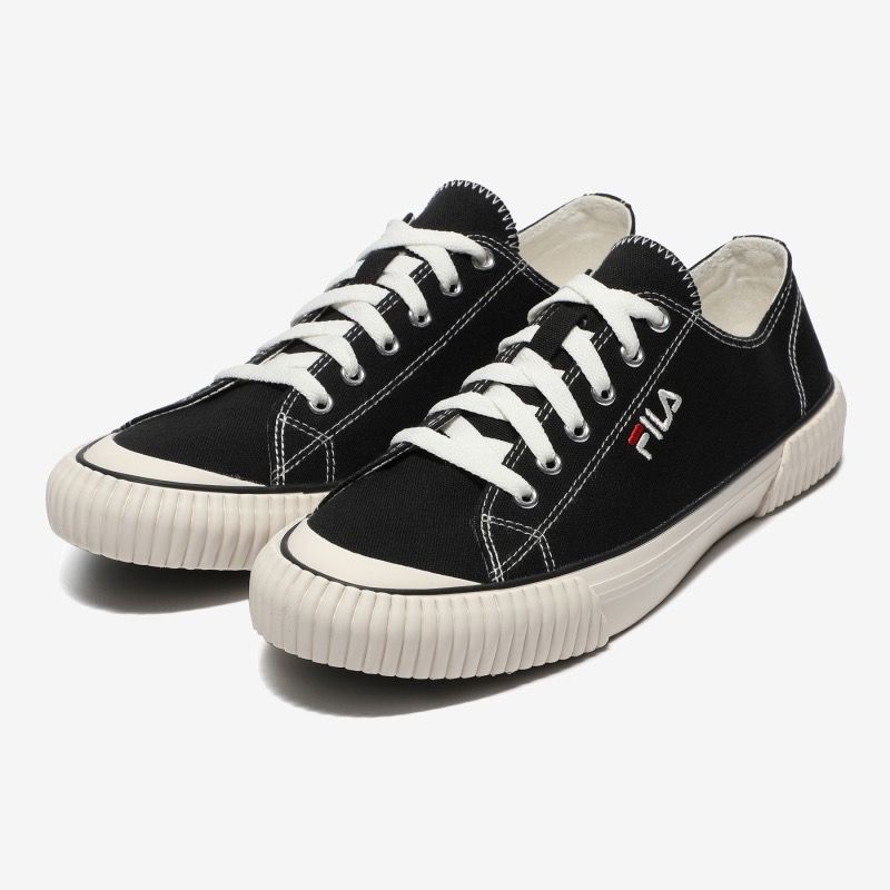 Fila flats clearance
