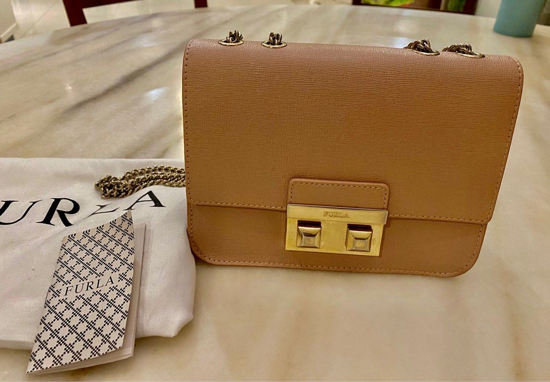 Vintage Furla Crossbody | Nuuly Thrift