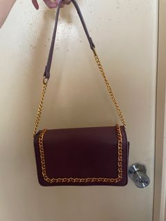 (Category: ) located in . Submitted by yuyuez (Listing ID 1243971113, Image 1). Description: .