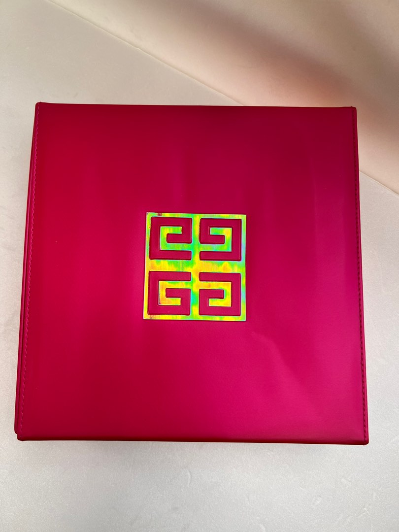 GIVENCHY Jewellery Box, Women's Fashion, Jewelry & Organisers