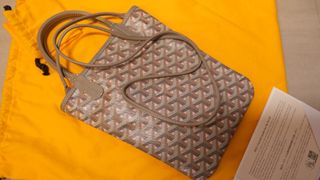 （分類：）位於 。 由 cass88888 提交（商品編號 1244080174，圖片 1）。簡介： 。