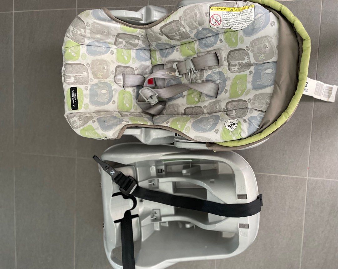 Graco Car seat car seat base stroller Babies Kids Going Out