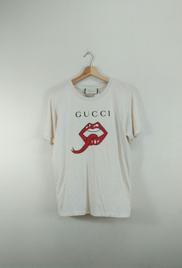 Gucci tee, Men's Fashion, & Sets, & Polo Shirts on Carousell