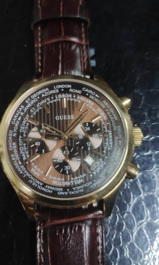 GUESS W0500G3