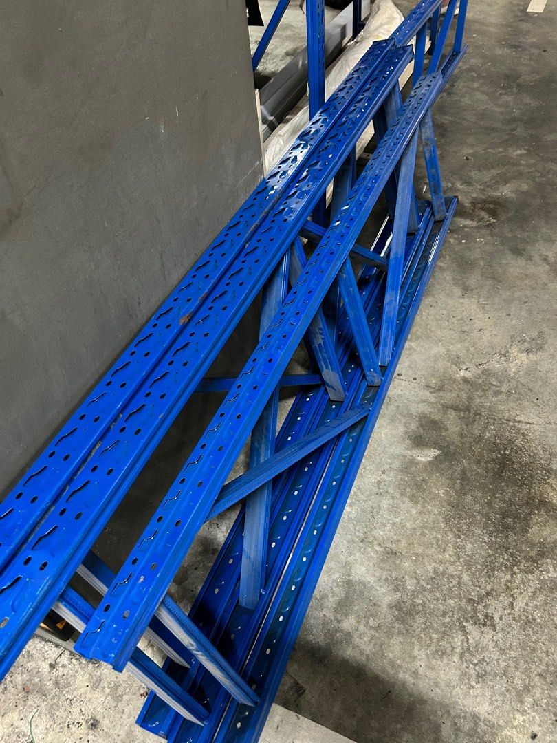 Heavy duty rack (plates only), Furniture & Home Living, Furniture ...