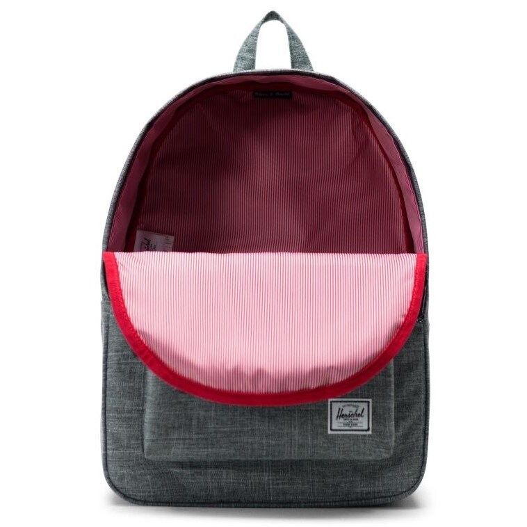 Herschel Classic Backpack Raven Crosshatch (Category: Backpacks) located in Makati City. Submitted by l.declutter (Listing ID 1243698526, Image 2). Description: - Brand new, no tag - Very spacious; can be used as a school/work/gym bag Bag details: - HeightxWeightxDimension - 16.5x12x5.5 inches - Zippered closures - Adjustable slim shoulder straps - Front pocket Shipping c/o buyer 🚚.