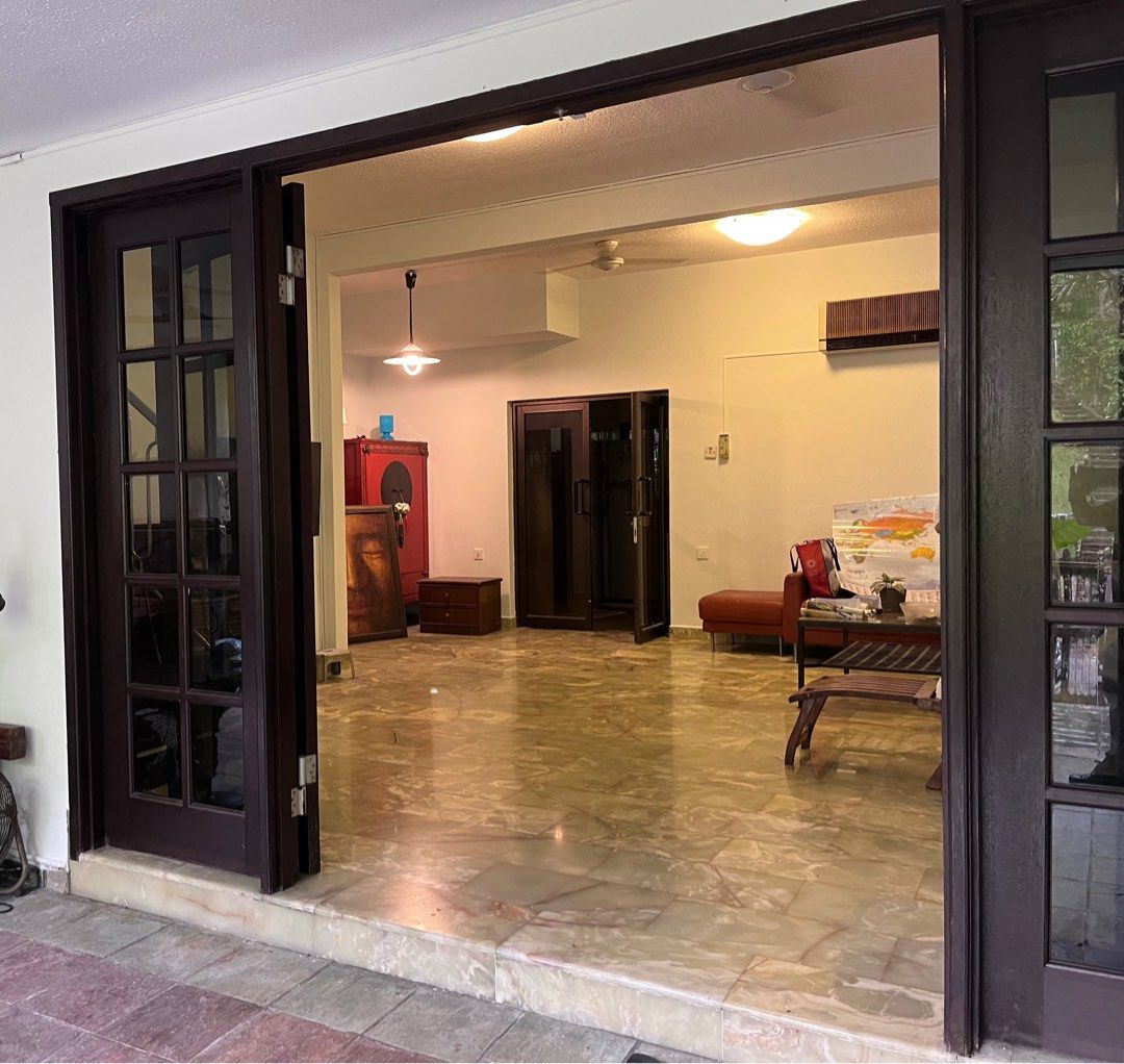 Hillview / Fuyong Estate Landed 2Storey Corner Terrace for Rent