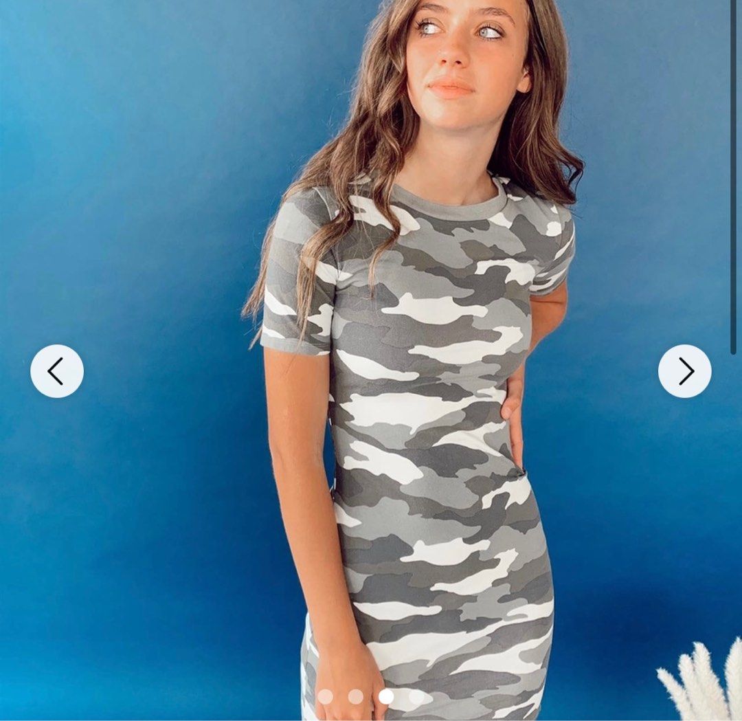 H&m divided sales t shirt dress