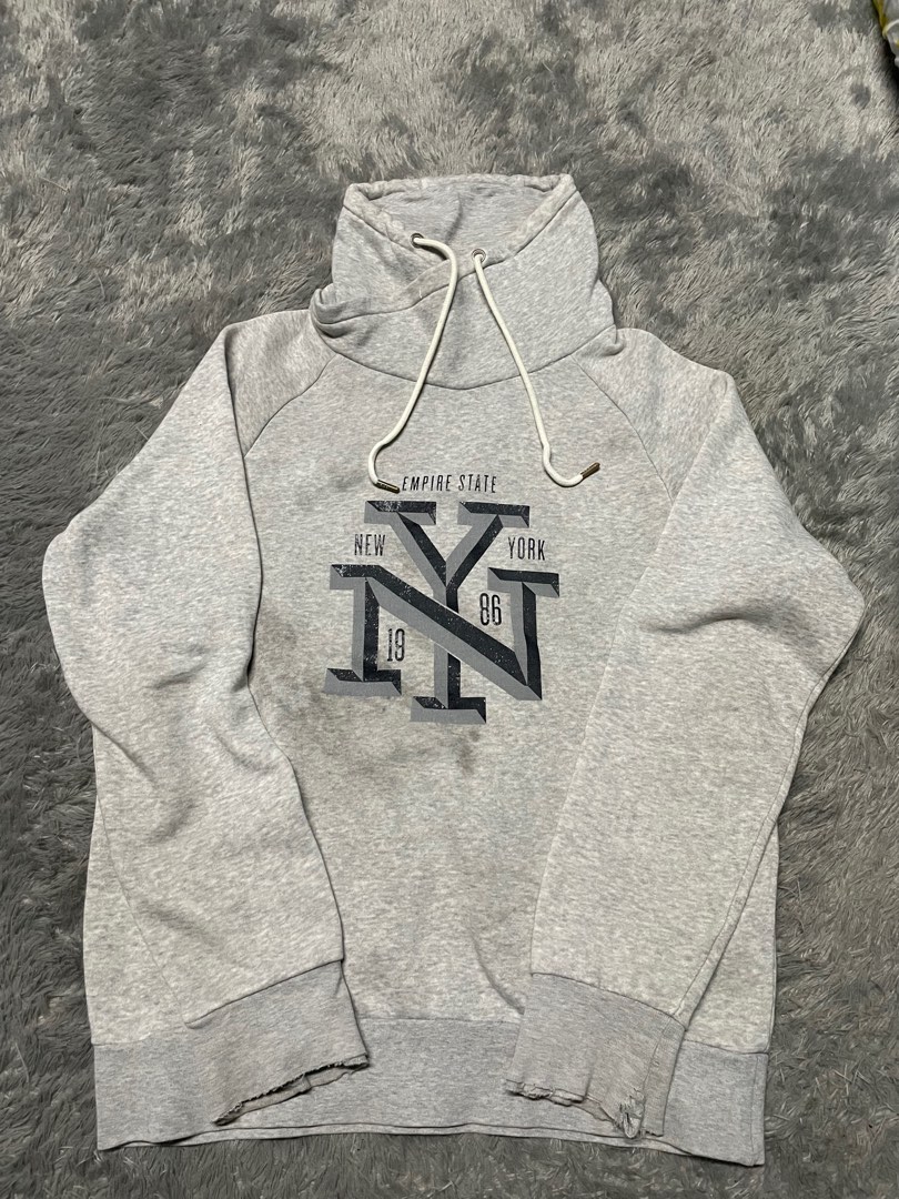 H M semi hoodie abu Fesyen Pria Pakaian Baju Luaran di Carousell