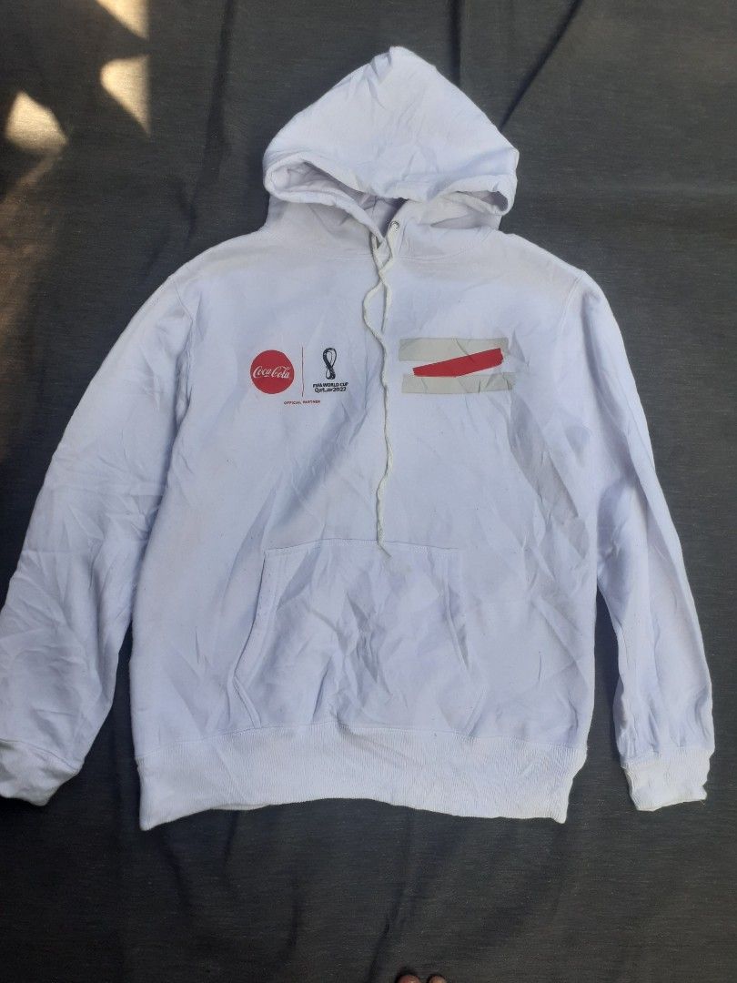 Hoodie world cup 2022, Fesyen Pria, Pakaian , Lainnya di Carousell