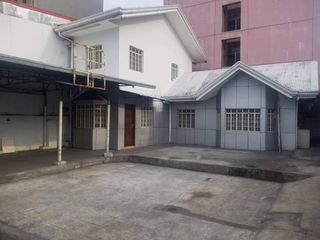 House and Lot for Sale in Makati