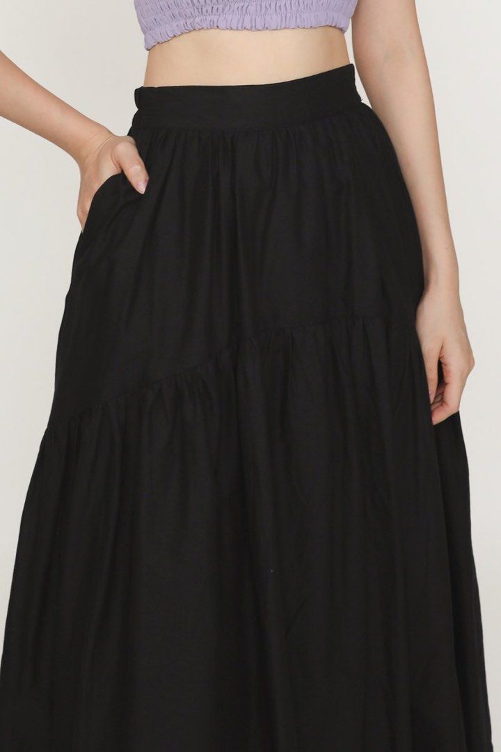 Isabella Tiered Maxi Skirt XXS Black, Women's Fashion, Bottoms, Skirts on Carousell