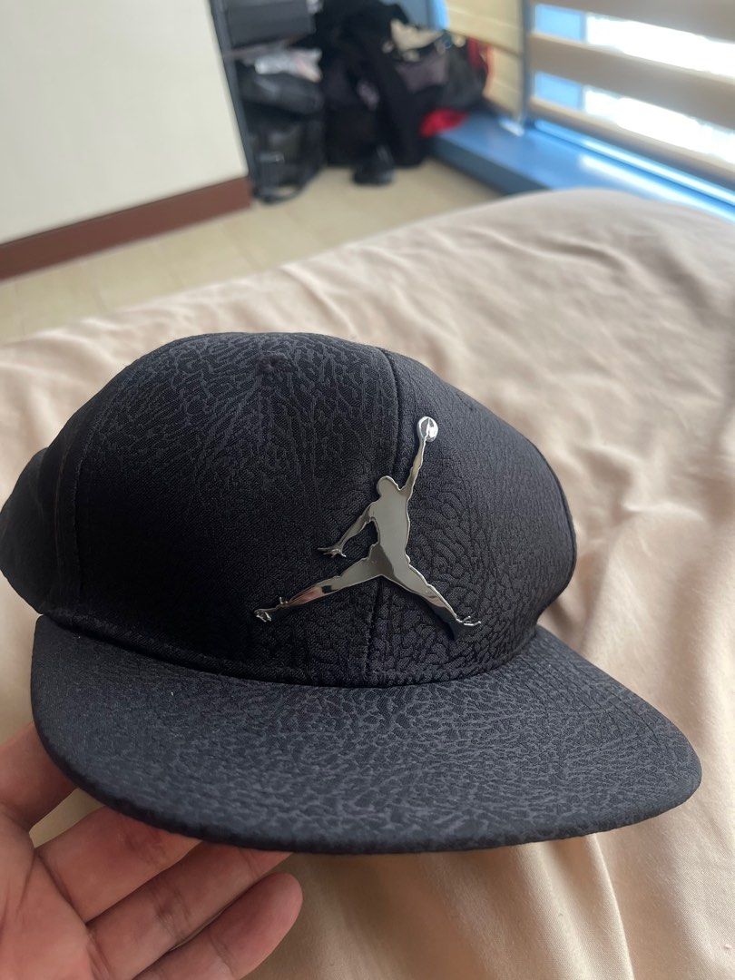 Jordan Black cement hat (Category: Caps & Hats) located in Manila. Submitted by all40 (Listing ID 1243968323, Image 2). Description: Jordan Black cement hat Brand new / textured cement feel / youth label but fits big US release No tags but brand new.