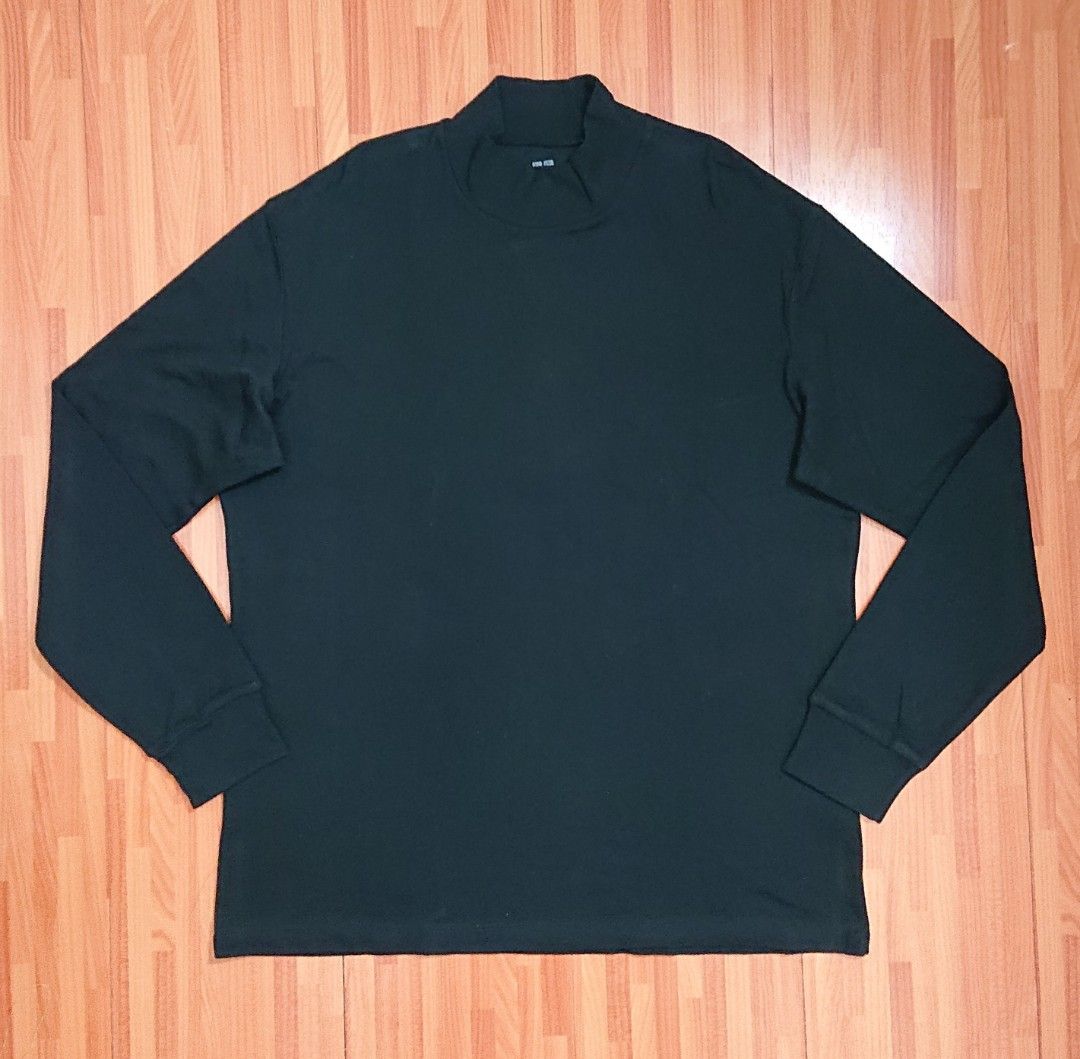 Kaos outlet turtleneck uniqlo