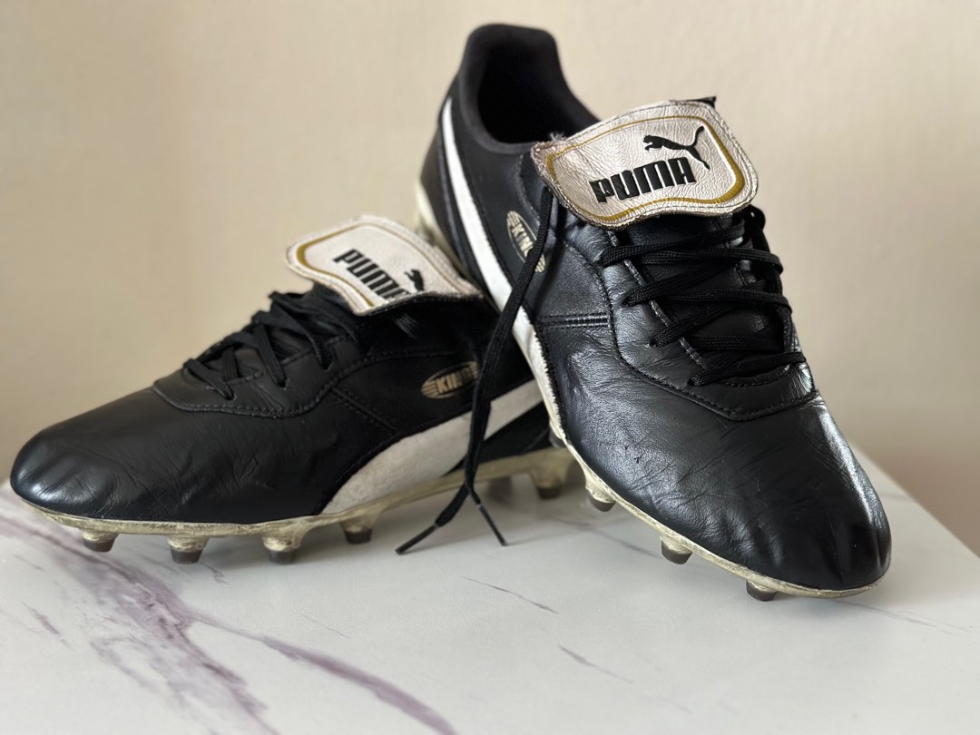 Kasut bola puma king online