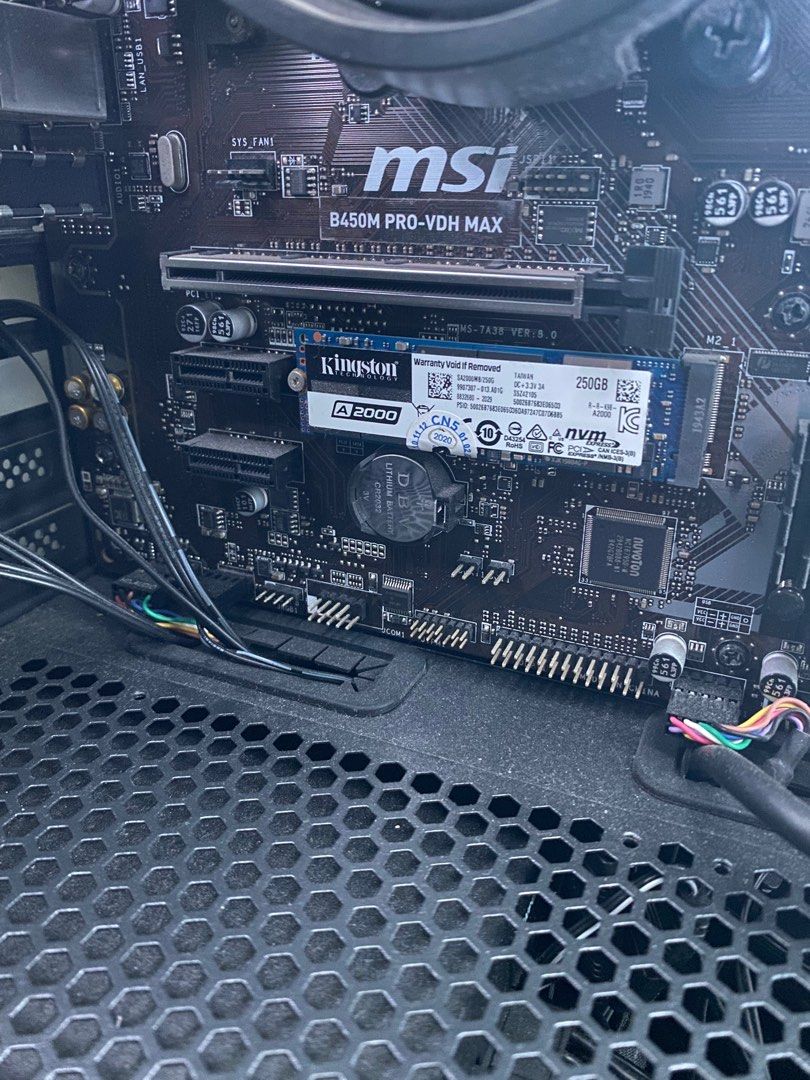 Kingston A2000 250gb & WD SSD on Carousell