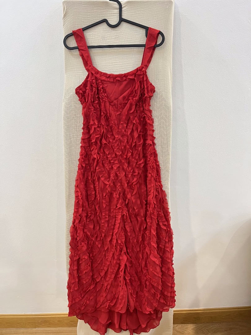 Knee Length Red Dress with Ruffle Pattern, Women's Fashion, Dresses ...