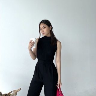 Knit top