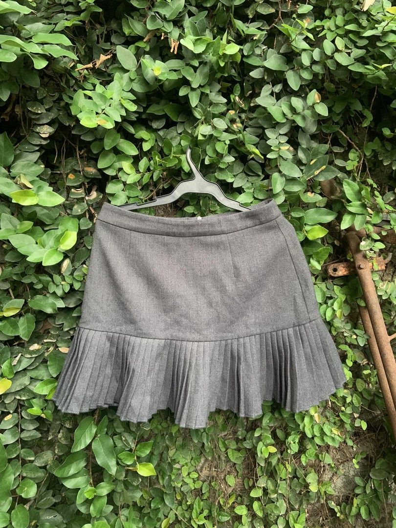 korean pleated skirt on Carousell