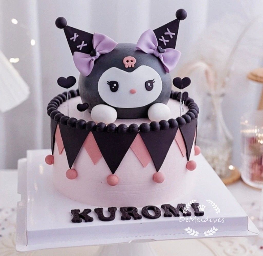 Fondant Cake Kuromi At Veronica Hiatt Blog