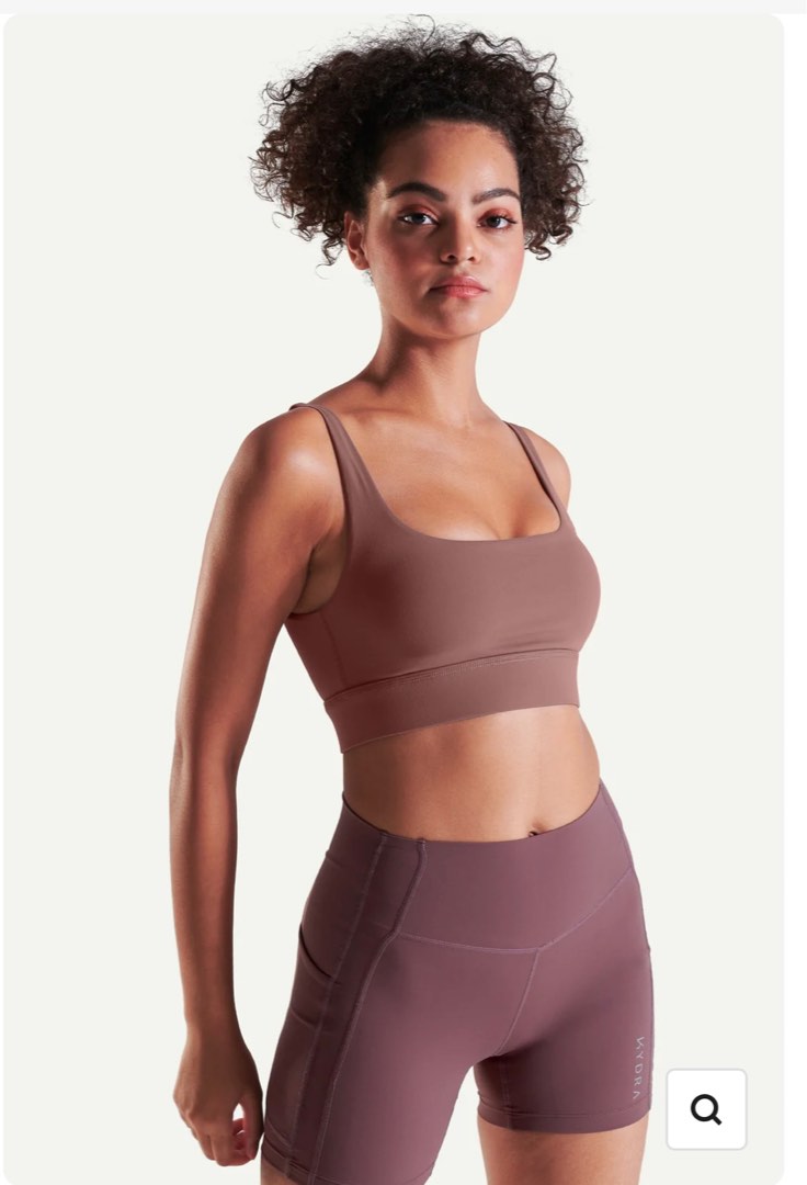 BNWT Core II Midline Bra in rose brown M, Women's Fashion, Activewear on  Carousell