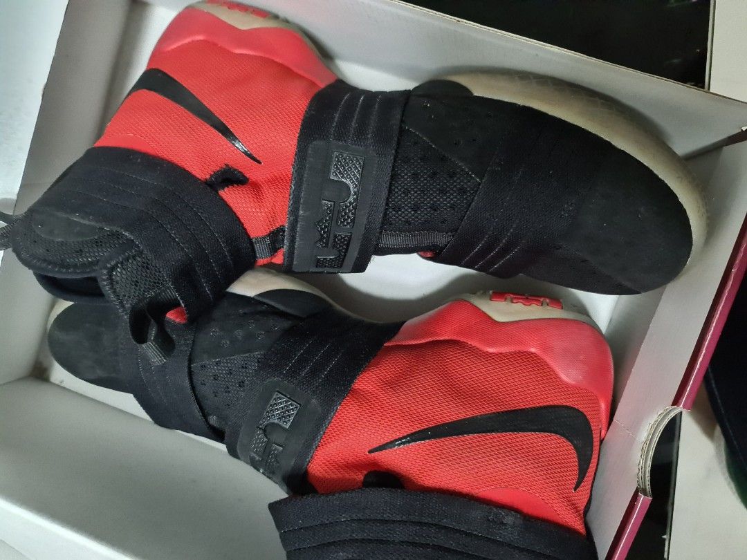 Lebron soldier 10 bred outlet