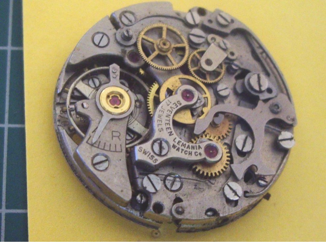 Lemania 1270 movement top