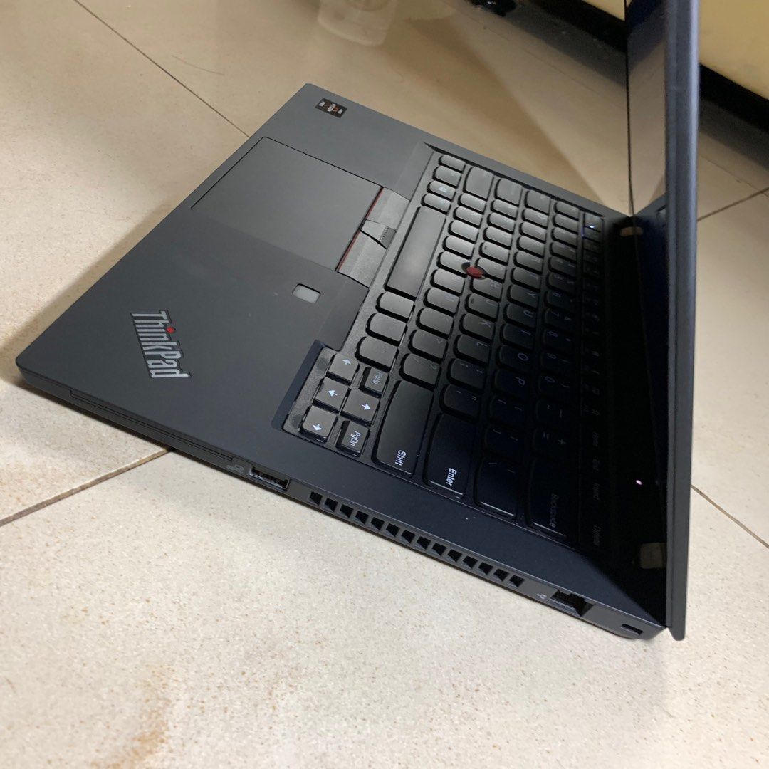 Lenovo T495,Touch screen,32GB ram with 1 Month Lenovo warrany remaining