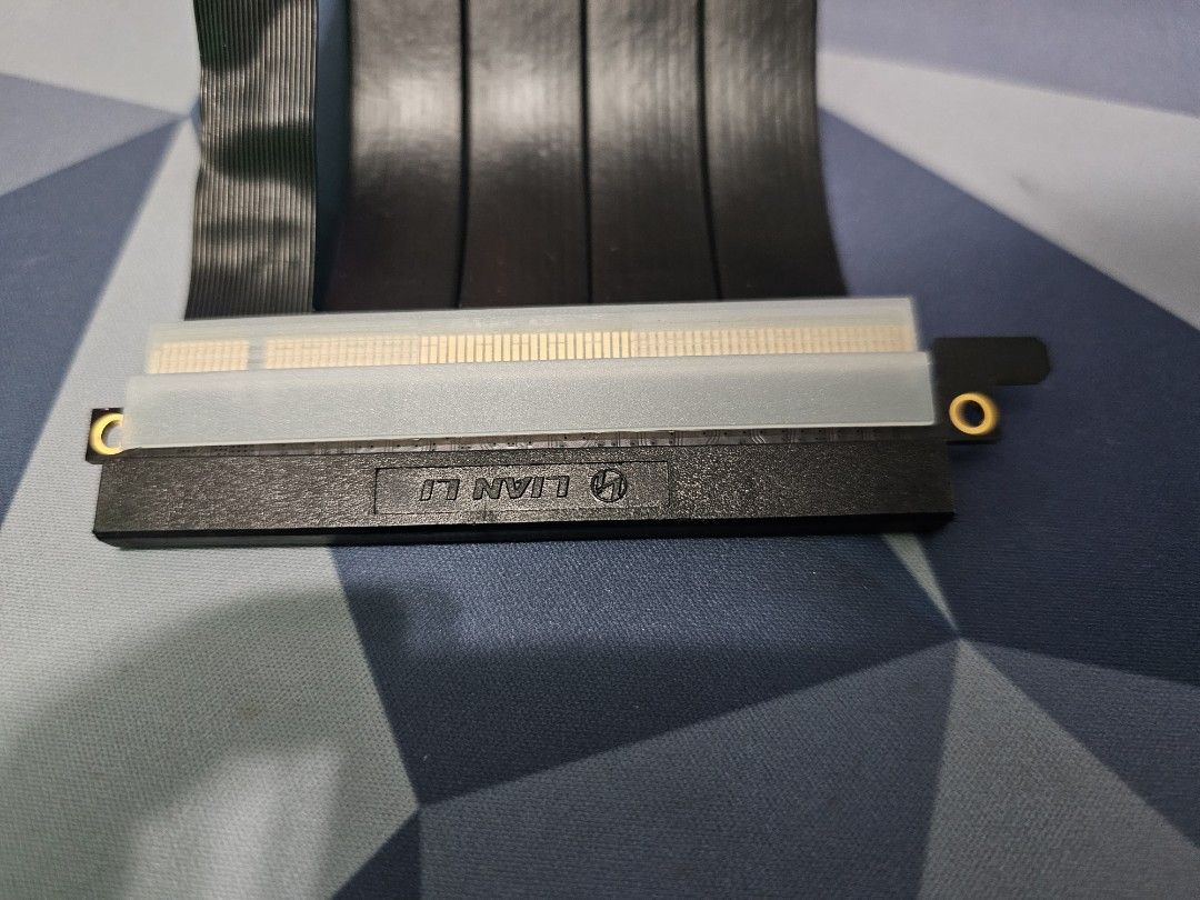 lianli-lian-li-q58-pcie-riser-cable-4-0-gen-4