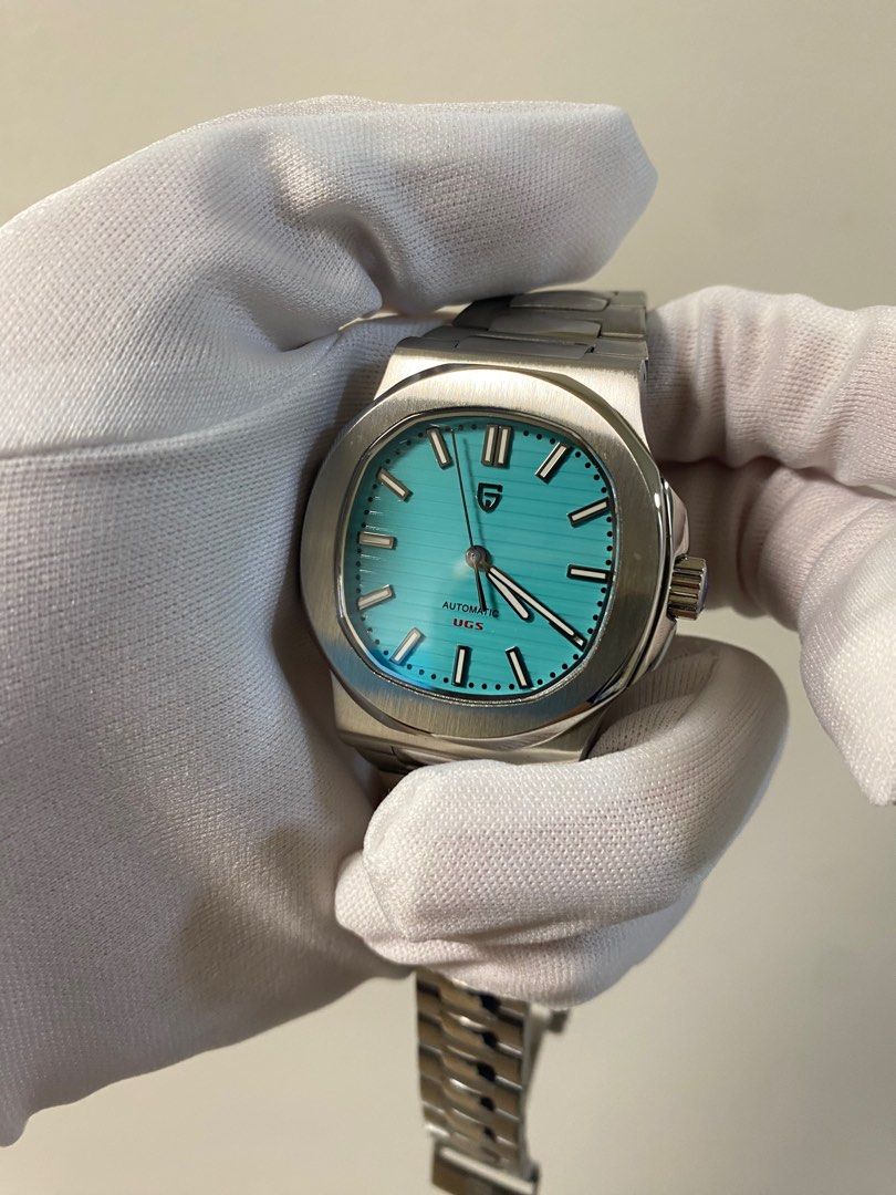 Patek philippe 2025 nautilus water resistance