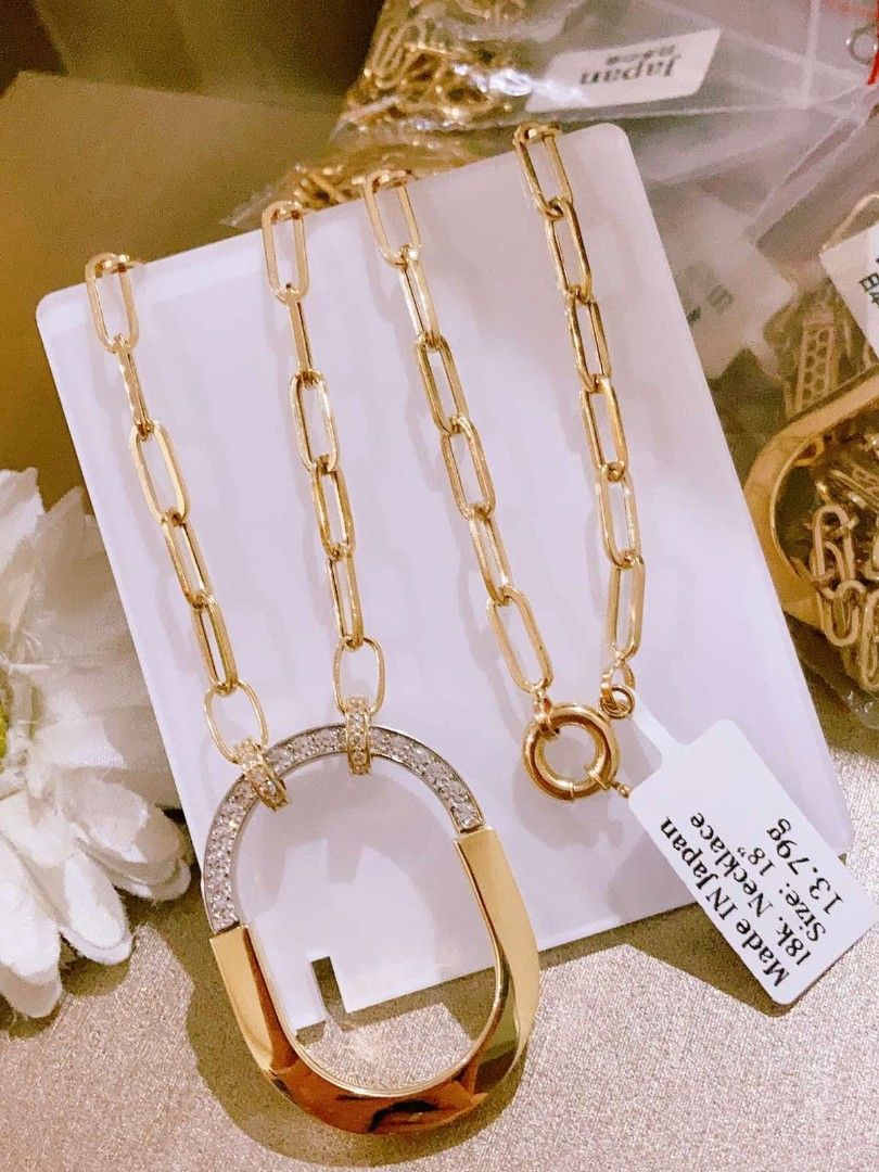 Cartier lock necklace best sale