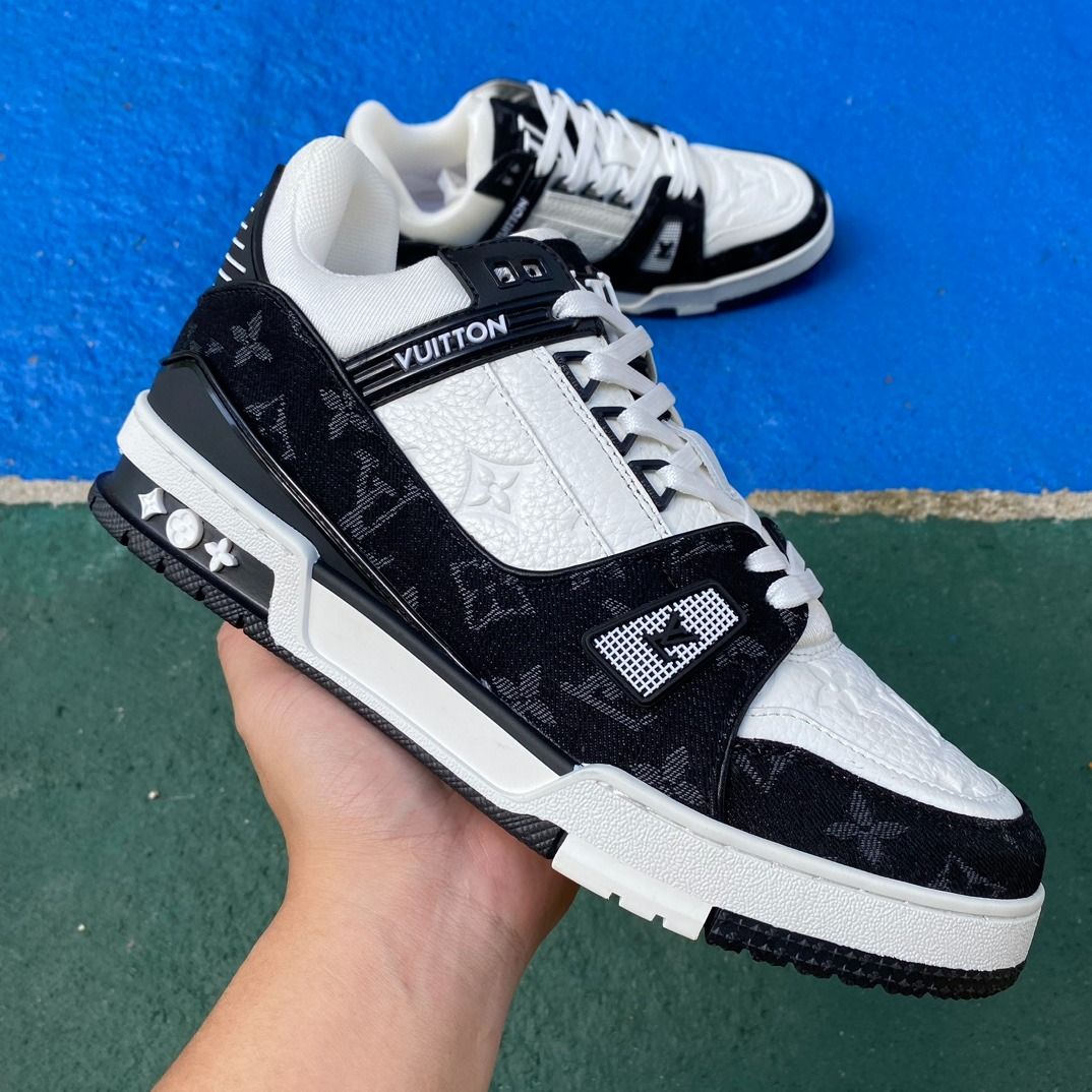 Louis Vuitton LV Trainer Black/White, Men's Fashion, Footwear, Sneakers on  Carousell