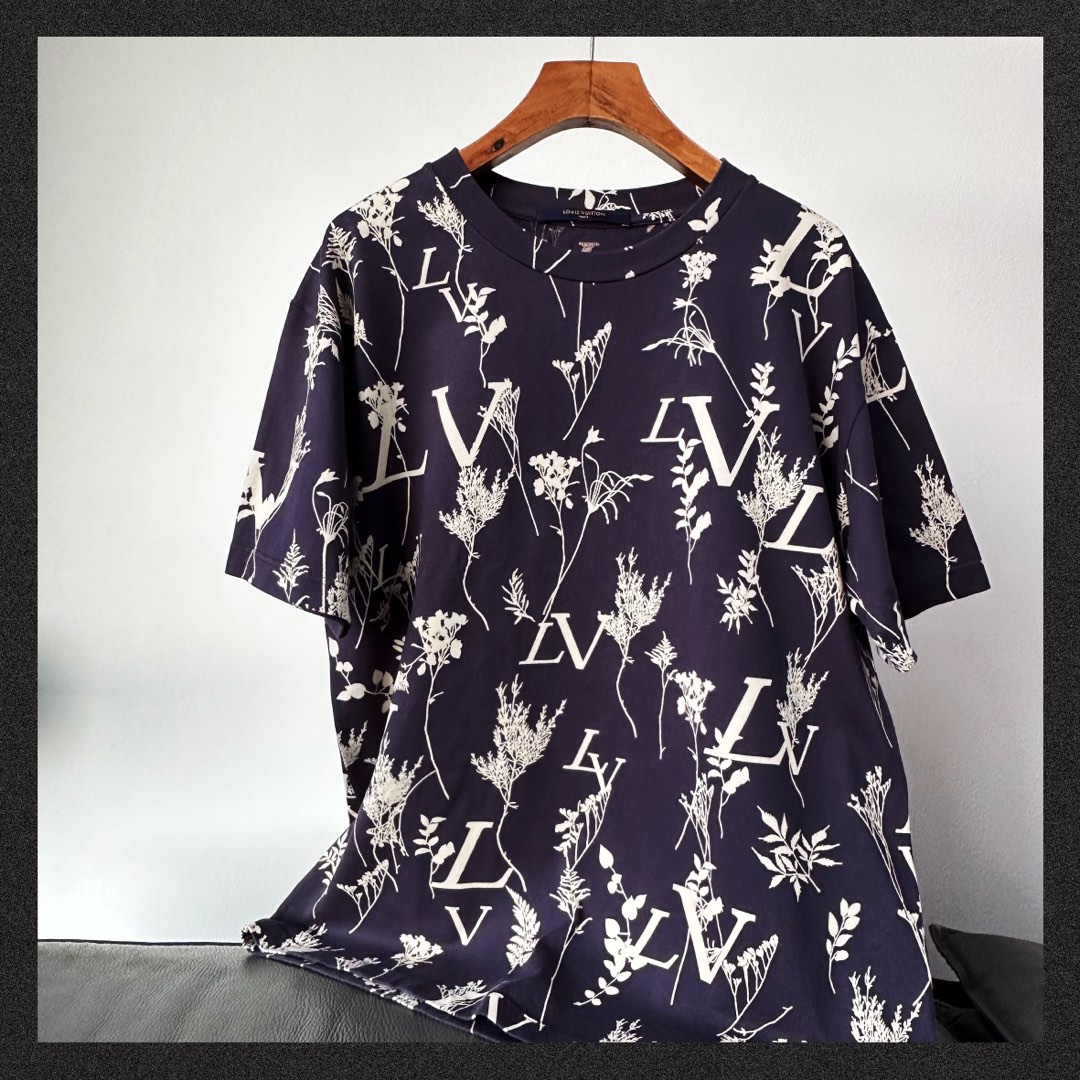 Louis Vuitton Leaf Print Tee (FW 2020), Men's Fashion, Tops & Sets, Tshirts  & Polo Shirts on Carousell