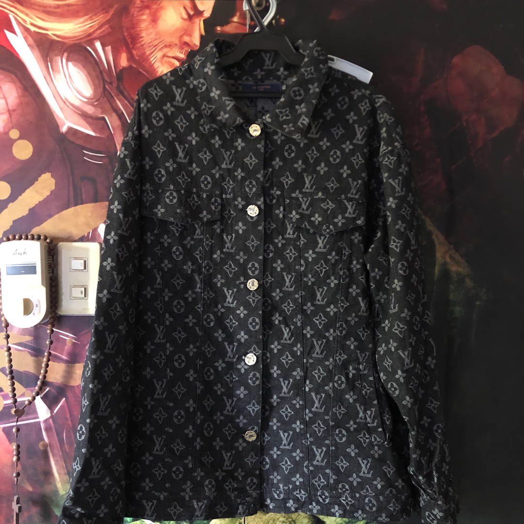 Louis Vuitton denim jacket Virgil alboh, Men's Fashion, Coats, Jackets and  Outerwear on Carousell