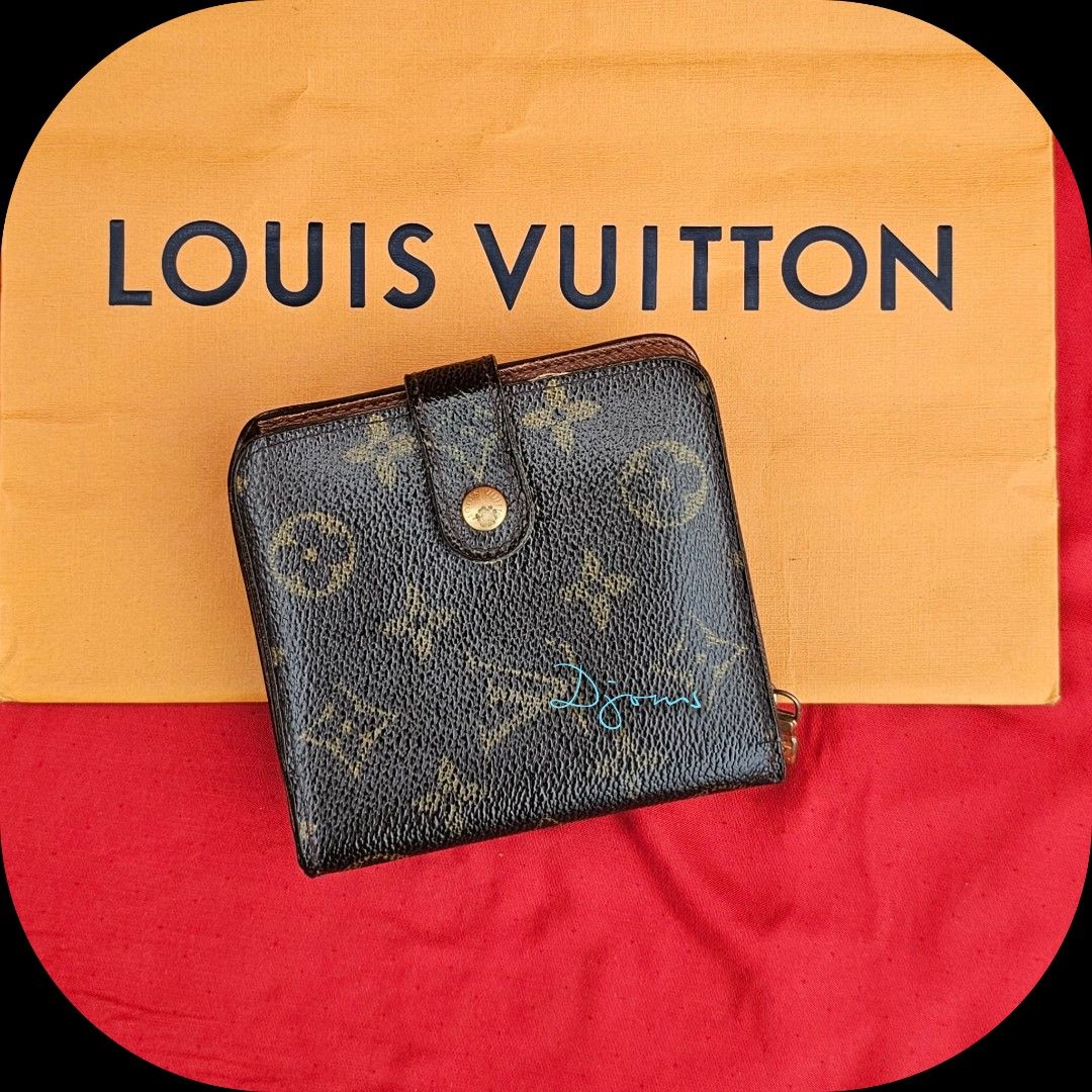 Louis Vuitton French Purse Wallet  Wear & Tear after 3 years 
