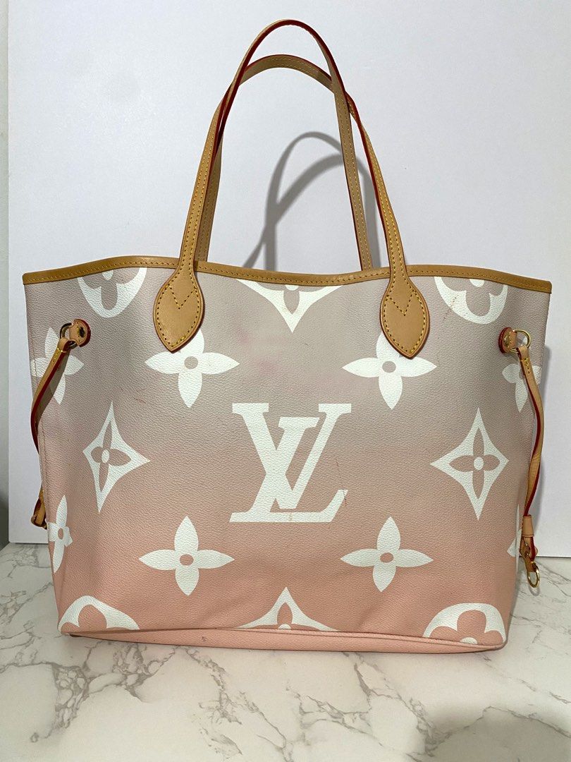 Louis Vuitton Mist Giant Monogram Canvas By The Pool Neverfull MM