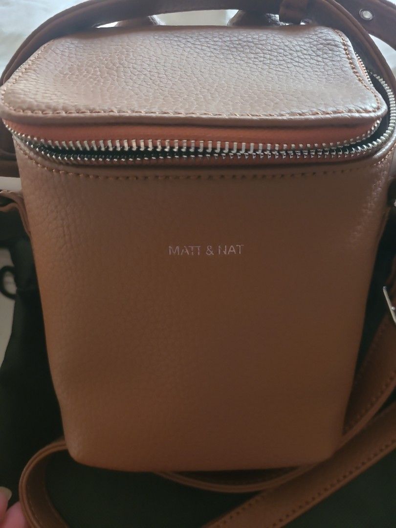 Matt & Nat bucket bag, Luxury, Bags & Wallets on Carousell