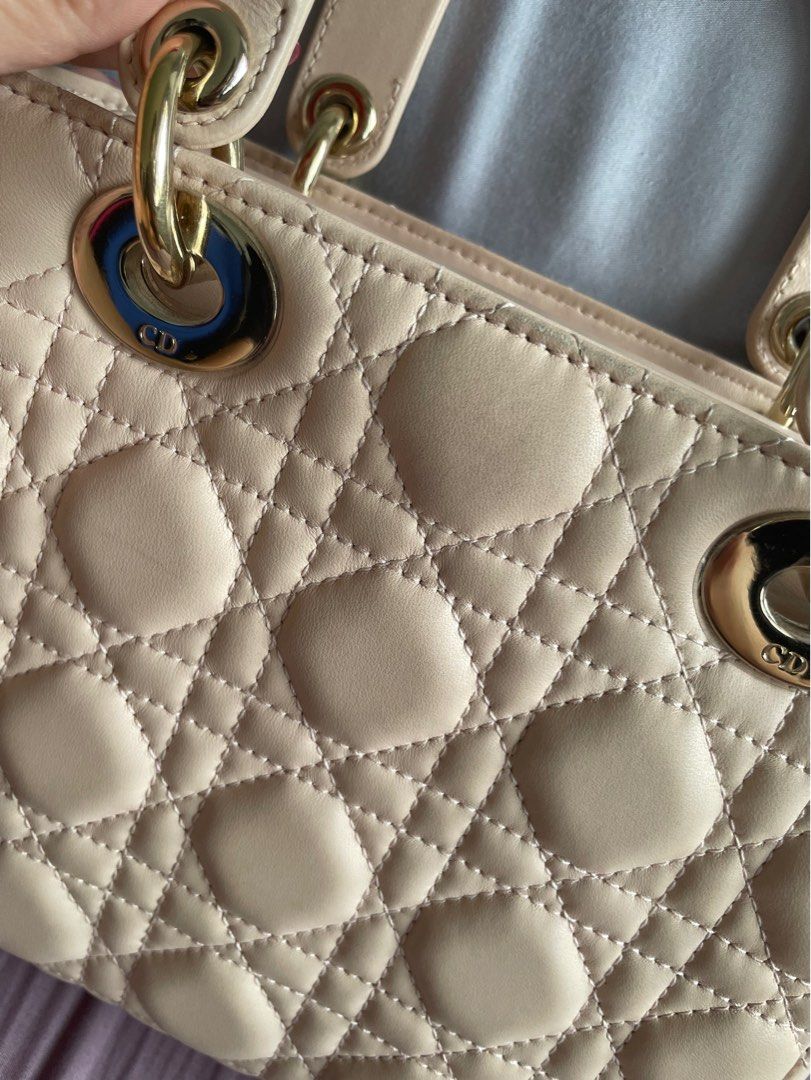 dior pink loose powder