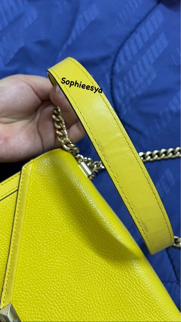 Leather tote Michael Kors Yellow in Leather - 33941131