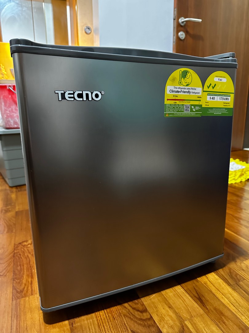 Mini Bar Fridge best for rooms and hostel, TV & Home Appliances