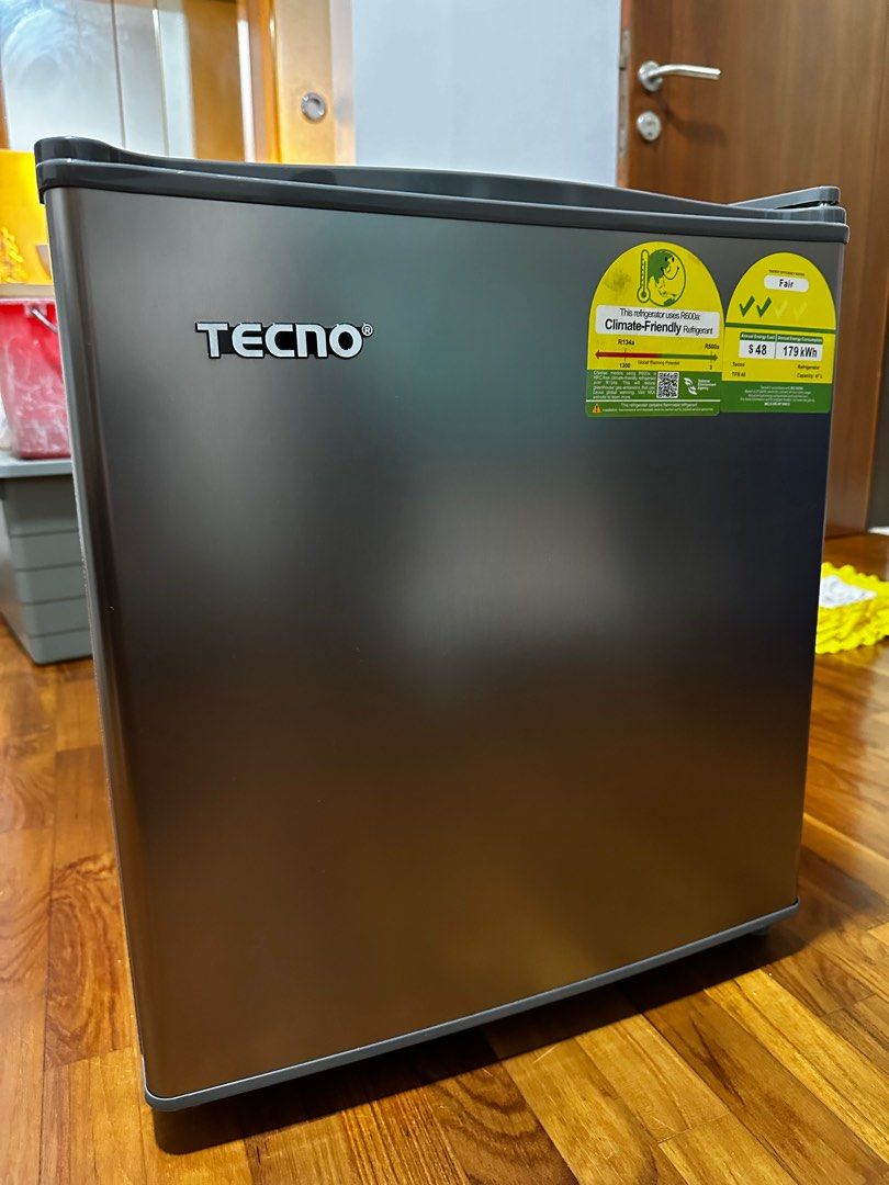 Mini Bar Fridge best for rooms and hostel, TV & Home Appliances