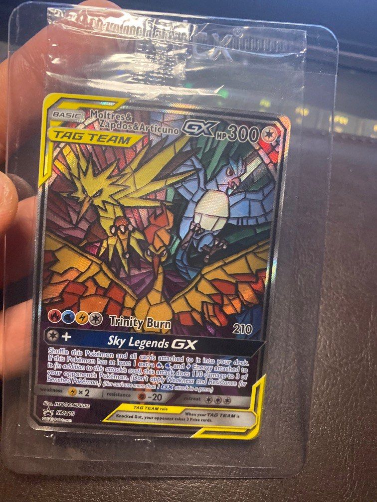 Moltres & Zapdos & Articuno-GX (Alt Full Art) - SM210