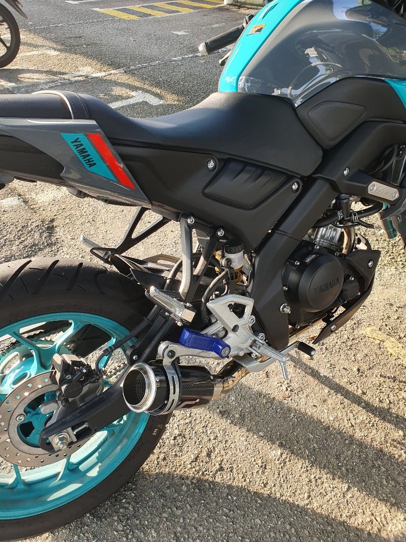 Mt 15 exhaust hotsell