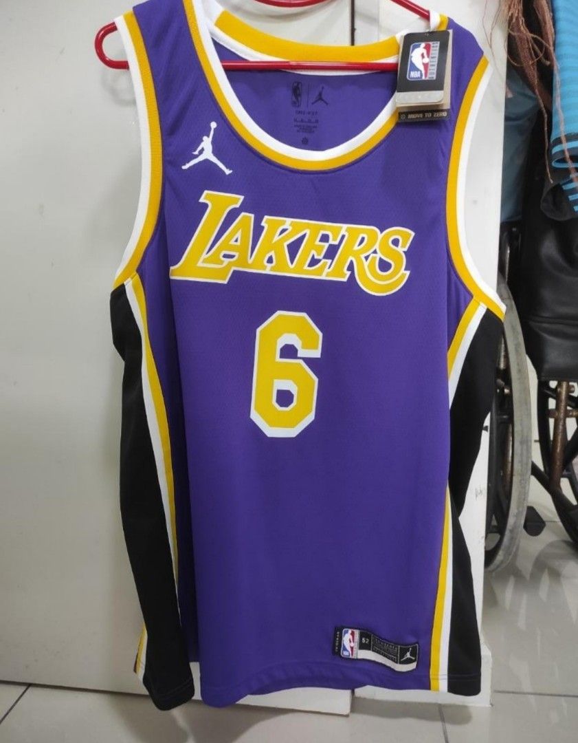 Nike Nba Basketball LeBron James Lakers authentic jersey, sz 44, Men's  Fashion, Activewear on Carousell