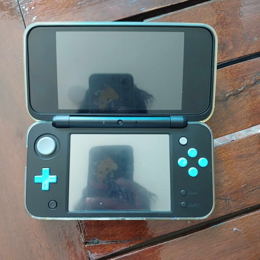 New Nintendo 2DS XL (Black + Turquoise) CFW LUMA Jailbreak For Sale