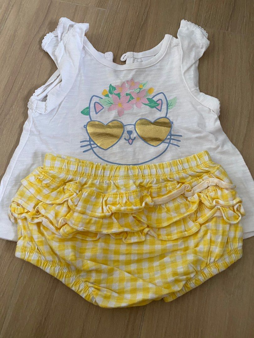 Old navy baby girl clothes top