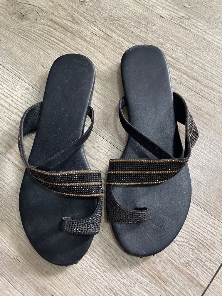Pazzion Sandals, Women's Fashion, Footwear, Sandals on Carousell