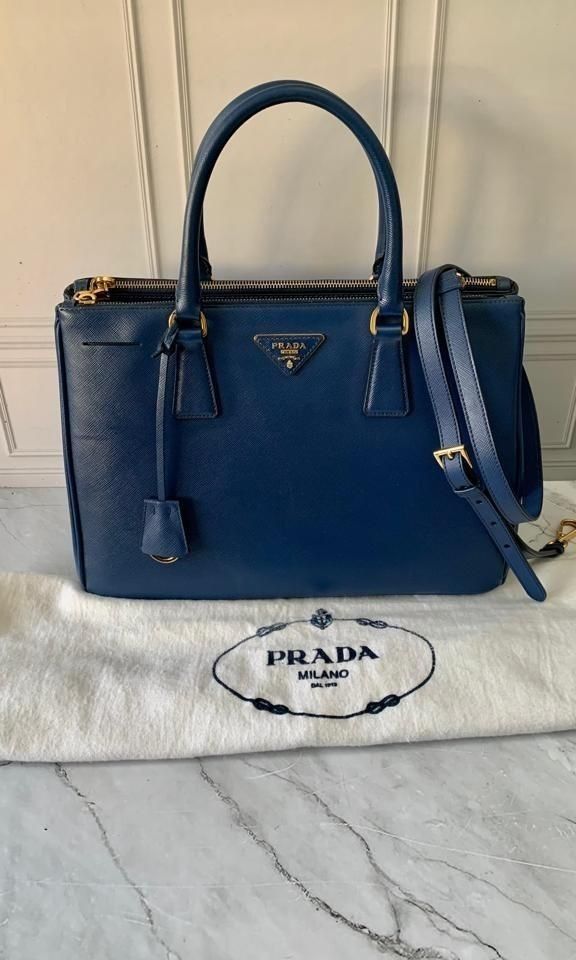 Prada shop saffiano 33