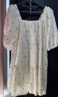 [Preloved_Nett] Babydoll Dress Square Neck Motif Bunga