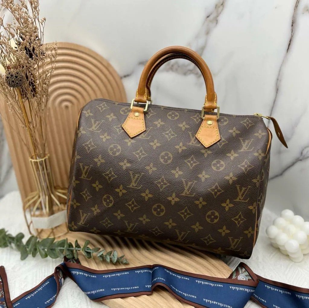 Chanel Speedy 30, Luxury, Bags & Wallets on Carousell